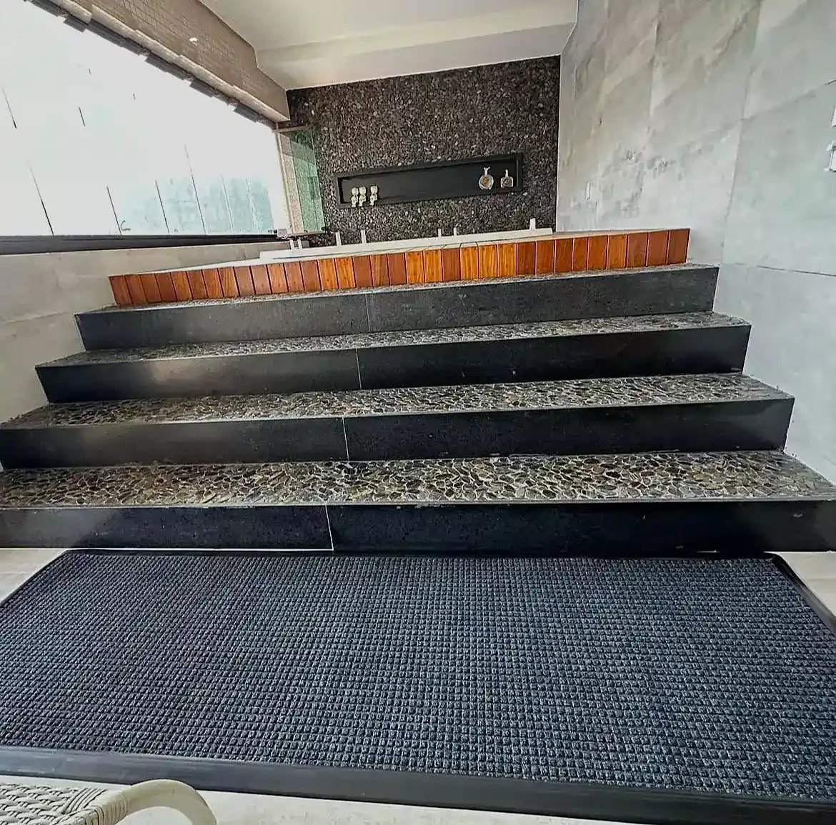 Tapete Acqua Clean Retentor de água - Capachos Forte SP