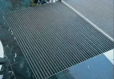 Tapete articulado Capachos Forte SP entrada predio